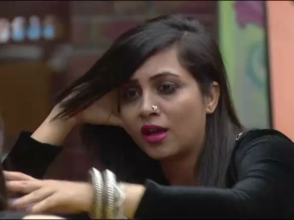 Arshi Is Married To A Bookie Who Is From Karachi