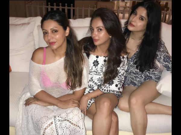 We Feel Gauri Looked Damn Hot!