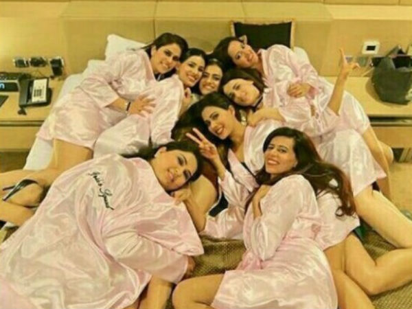 Smriti’s Bachelorette Party Was Fun!