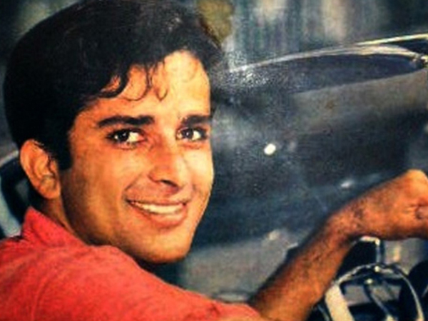 bbc apologises-post-goofing-up-on-shashi-kapoor-s-death-news bbc apologises-post-goofing-up-on-shashi-kapoor-s-death-news