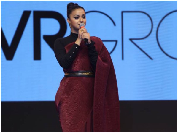 Image result for keerthi suresh agnyathavaasi audio launch