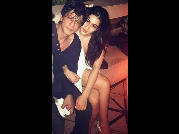 this-person-trying-hard-to-avoid-clash-sushant-sara-s-kedarnath-s-clash-with-shahrukh-khan-s-film this-person-trying-hard-to-avoid-clash-sushant-sara-s-kedarnath-s-clash-with-shahrukh-khan-s-film