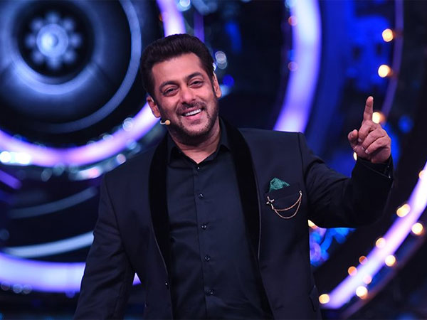 Salman To Share His ‘Hichkis’