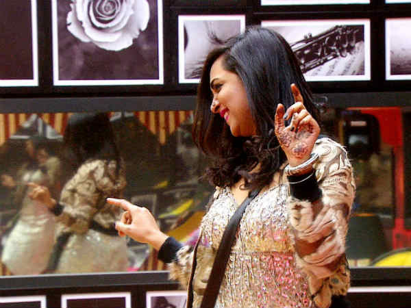 Arshi Leaves The Bigg Boss 11 House