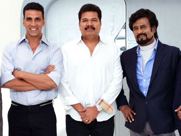 akshay-kumar-comments-on-rajinikanth-stint-in-politics