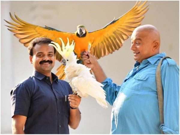 Jayaram & Kunchacko Boban In Panchavarnathatha: A Glance At Their Looks From The Movie! Jayaram & Kunchacko Boban In Panchavarnathatha: A Glance At Their Looks From The Movie!