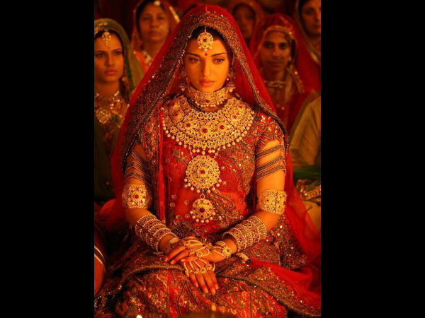 Aishwarya On Her Prep Work For Jodha Akbar