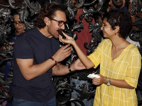 aamir-khan-says-he-was-wishing-amitabh-bachchan-wishes-him-first-on-his-birthday aamir-khan-says-he-was-wishing-amitabh-bachchan-wishes-him-first-on-his-birthday