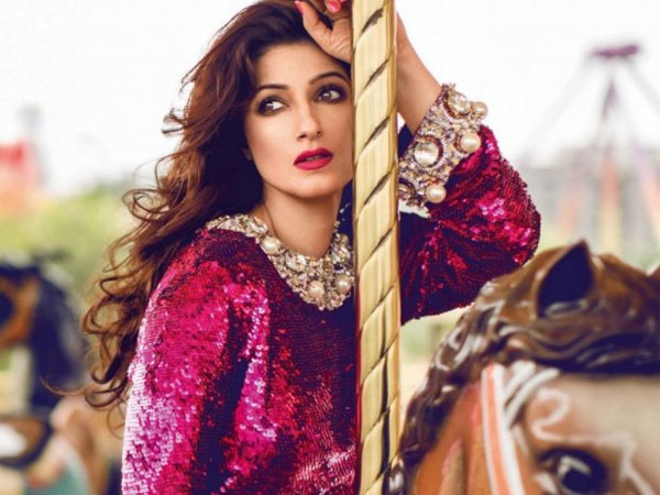 Twinkle Khanna Is No Less A Troll Too!