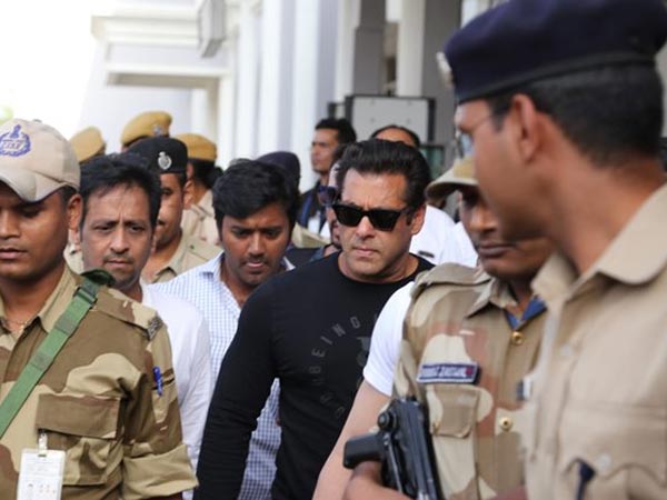 Salman Khan Jodhpur Court Blackbuck Poaching Case Salman Khan Jodhpur Court Blackbuck Poaching Case