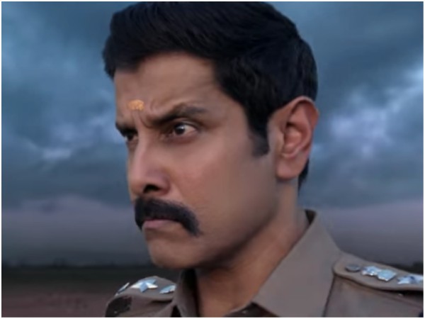 Saamy Square: The Motion Poster Of The Chiyaan Vikram Starrer is Out! Saamy Square: The Motion Poster Of The Chiyaan Vikram Starrer is Out!