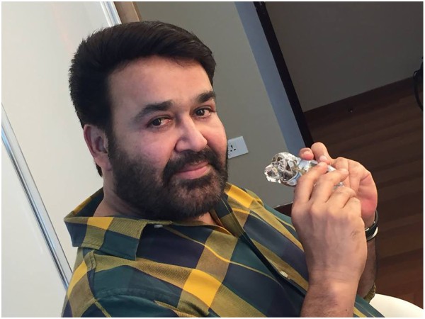 Mohanlal Celebrates Birthday With His Wife Suchitra Mohanlal; Thanks Everyone For Their Heartfelt W Mohanlal Celebrates Birthday With His Wife Suchitra Mohanlal; Thanks Everyone For Their Heartfelt W