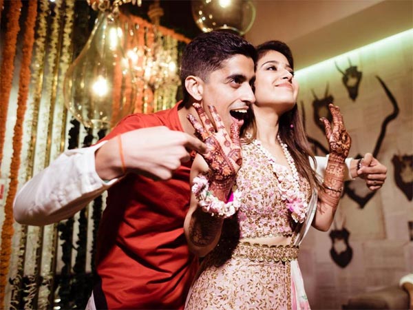 Some Cool Mehendi Designs