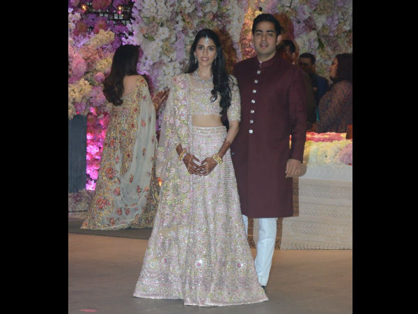 Akash Ambani Shloka Mehta Engagement Family Akash Ambani Shloka Mehta Engagement Family