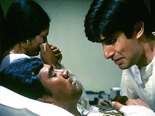 When Rajesh Khanna Couldn't Stop Laughing While Shooting The Climax Of Anand