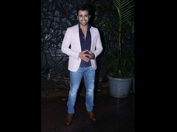 Naagin 3 S Pearl V Puri Celebrates His Birthday With Surbhi Anita Karishma Others Filmibeat