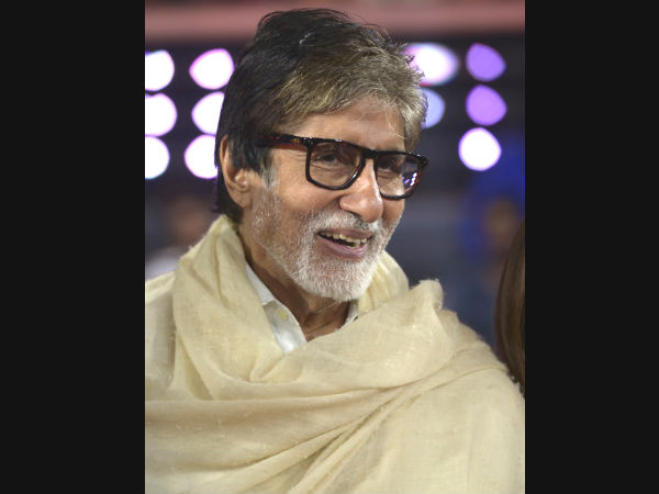 kerala-floods-not-only-51-lakhs-amitabh-bachchan-also-donates-personal-belongings-shirts-shoes kerala-floods-not-only-51-lakhs-amitabh-bachchan-also-donates-personal-belongings-shirts-shoes
