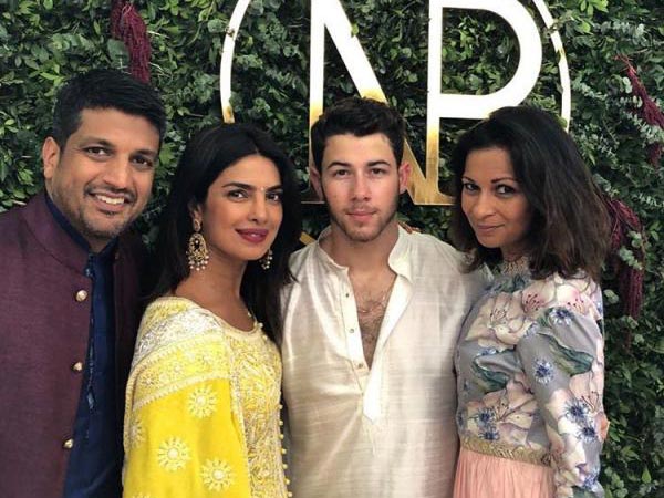 Priyanka & Nick Make For A Picture-Perfect Couple