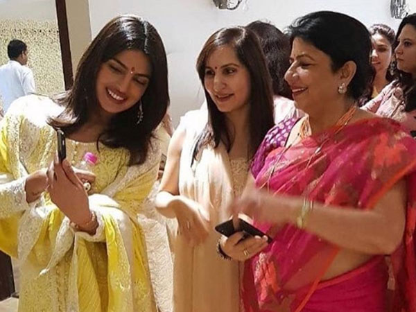 Priyanka Chopra Mother Madhu Chopra Engagement Priyanka Chopra Mother Madhu Chopra Engagement