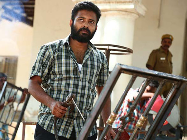 Annanukku Jai Movie Review: A Political Satire That Offers To Be A Good Entertainer! Annanukku Jai Movie Review: A Political Satire That Offers To Be A Good Entertainer!