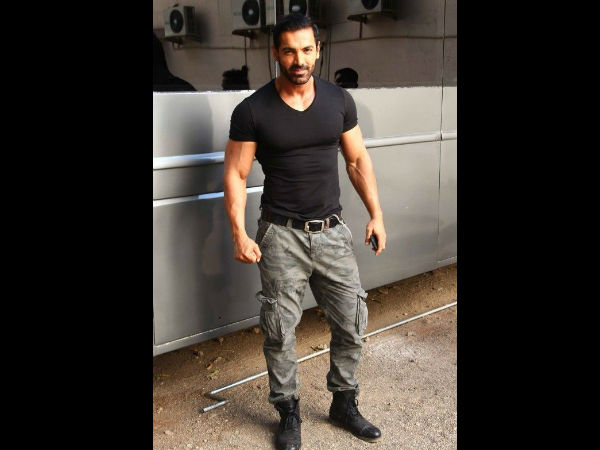 john-abraham-to-star-the-sequel-of-aamir-khan-s-sarfarosh john-abraham-to-star-the-sequel-of-aamir-khan-s-sarfarosh