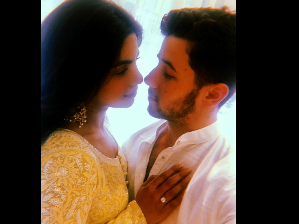 priyanka-chopra-makes-her-engagement-with-nick-jonas-official-with-a-romantic-picture-from-roka priyanka-chopra-makes-her-engagement-with-nick-jonas-official-with-a-romantic-picture-from-roka