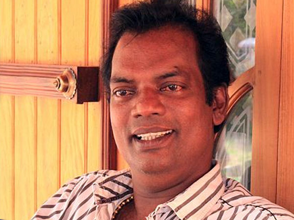 Kerala Floods: Malayalam Actor Salimkumar Gets Stranded Inside His House! Kerala Floods: Malayalam Actor Salimkumar Gets Stranded Inside His House!