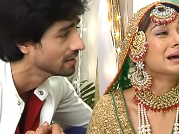 Aditya Consoles Zoya