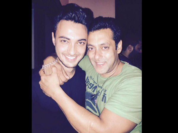 salman-khan-says-loveratri-not-demeaning-any-culture salman-khan-says-loveratri-not-demeaning-any-culture