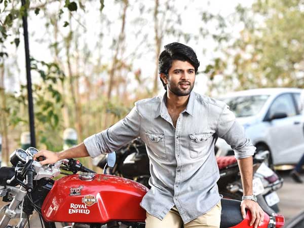 Vijay Deverakonda Beats Chiranjeevi