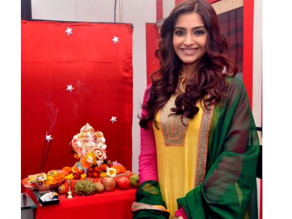 Sonam Kapoor Ganesh Chaturthi Sonam Kapoor Ganesh Chaturthi