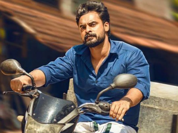 Theevandi Review: A Pleasant Journey That Will Leave You With Thoughts To Ponder! Theevandi Review: A Pleasant Journey That Will Leave You With Thoughts To Ponder!