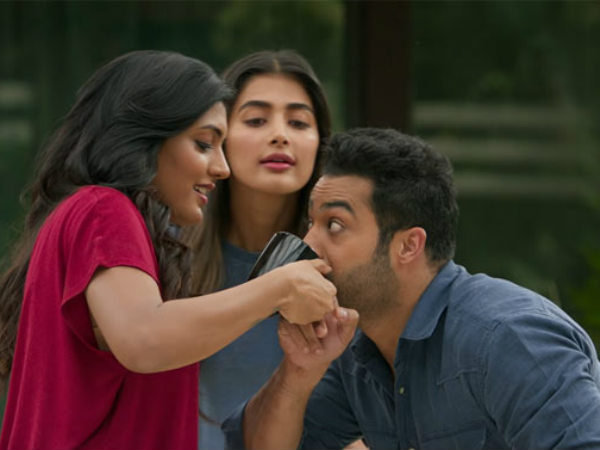 Aravinda Sametha Bets Rangasthalam In Karnataka