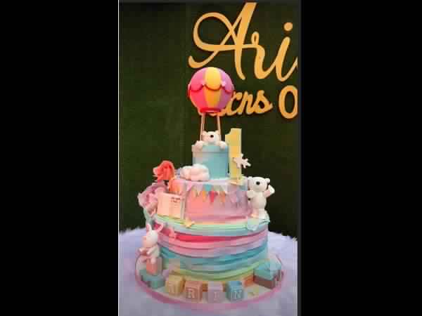 Arin's Birthday Cake Looks Yum-Yum