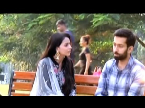 Anika & Gauri Try To Cheer Shivaay