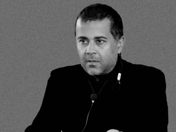 Chetan Bhagat Says Hes NOT A Harasser! Chetan Bhagat Says Hes NOT A Harasser!