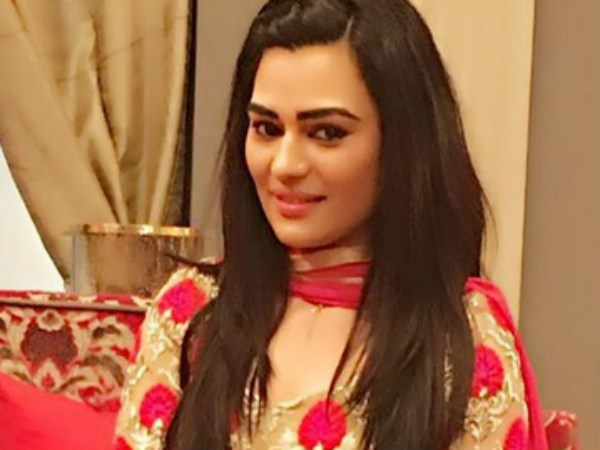 Kasam Actress Renee Dhyani Reveals A Lead Actor Asked Her To S**K Pointing At His Cr*tch! Kasam Actress Renee Dhyani Reveals A Lead Actor Asked Her To S**K Pointing At His Cr*tch!