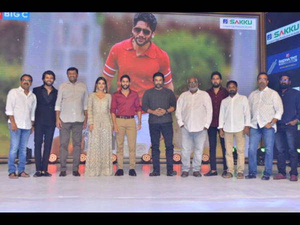 Savyasachi Pre-release Event: Naga Chaitanya, Madhavan, Vijay Devarakonda & Others Grace The Event Savyasachi Pre-release Event: Naga Chaitanya, Madhavan, Vijay Devarakonda & Others Grace The Event