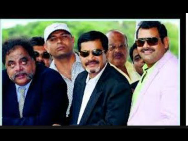 Ambareesh With Muthappa Rai In 2015