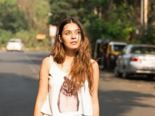 Mansi On Fans’ Protesting To Stop The Show