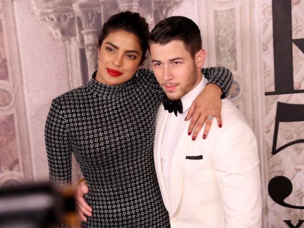 It Was Nick Who Pinged Priyanka First