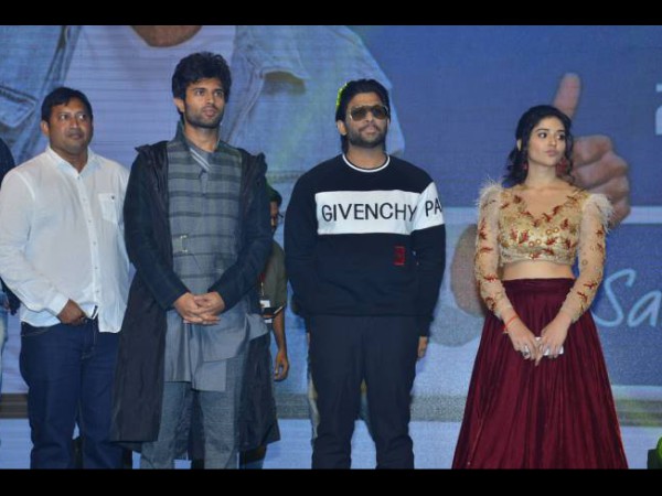 Taxiwala Pre-release Event: Allu Arjun, Vijay Deverakonda & Others Grace The Grand Evening! Taxiwala Pre-release Event: Allu Arjun, Vijay Deverakonda & Others Grace The Grand Evening!