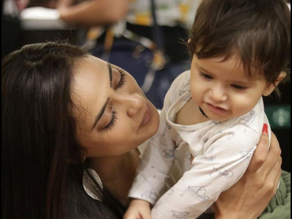 Shweta Feels Like Mother For The First Time