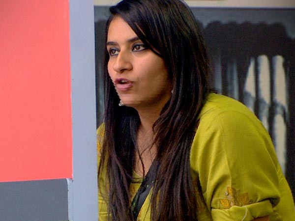 Surbhi Wins Ticket To Finale Task