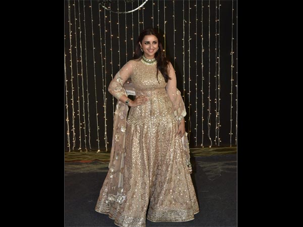Parineeti Arrives Fashionably Late