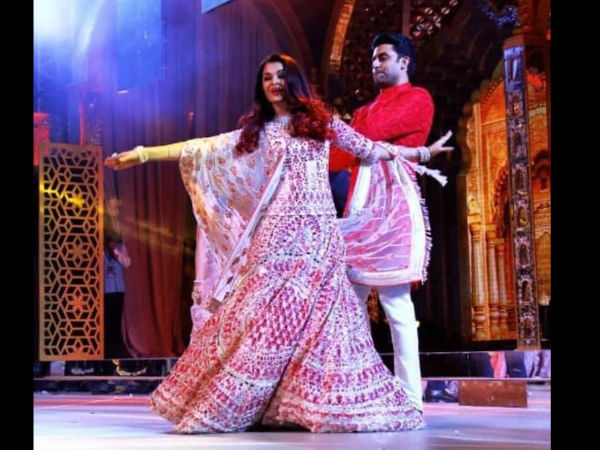 Aishwarya Rai Abhishek Bachchan Isha Ambani Sangeet Aishwarya Rai Abhishek Bachchan Isha Ambani Sangeet