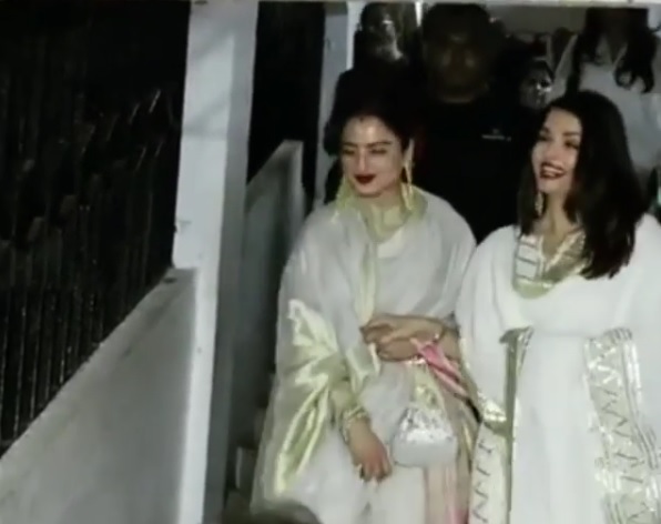 Rekha & Aish's Camaraderie Was Not To Be Missed