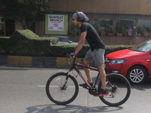 Ishaan Zips Past Shutterbugs