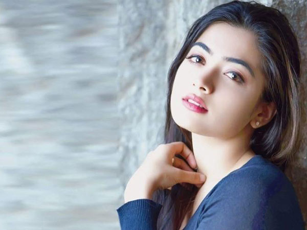 Rashmika Mandanna Cries Due To Something A Fan Did | Rashmika Gets