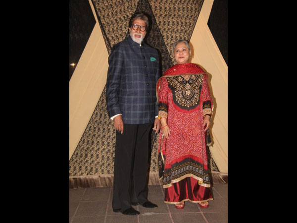 Amitabh & Jaya Bachchan Arrive To Bless The Happy Couple